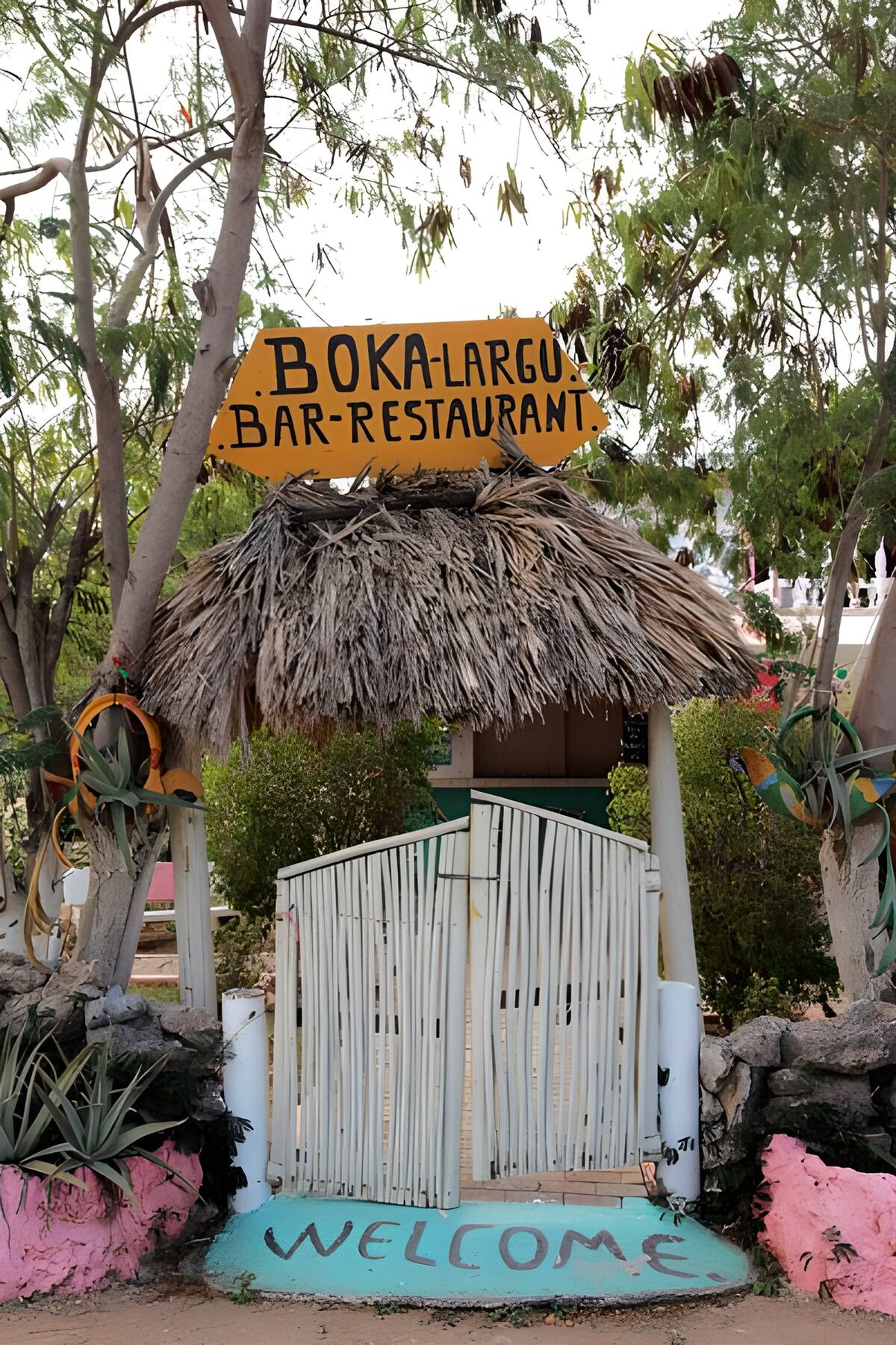 Boka Largu Restaurant Toegang